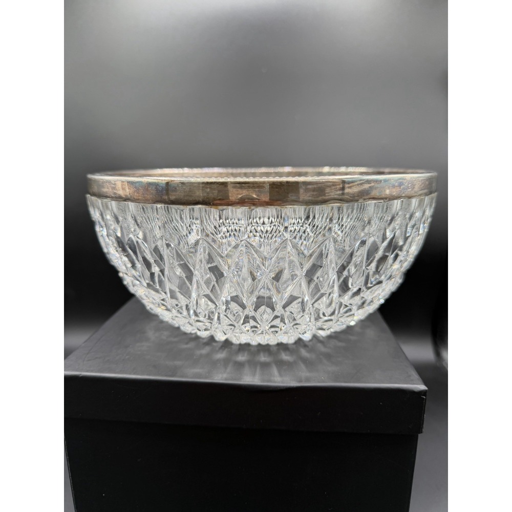 ✨🇩🇪 Vintage Pressed Glass Bowl w/ Silverplate Rim – Germany–MC Diamond Pattern - Picture 5 of 8